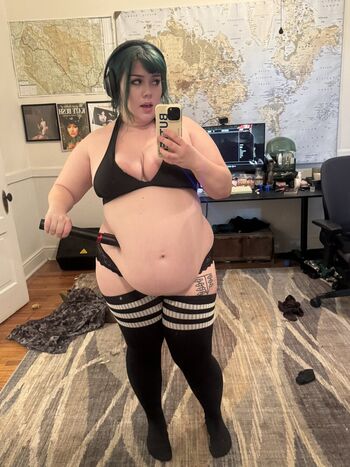 Full leaked Tianastummy private onlyfans photo