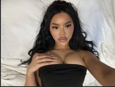 Full leaked Tiara truong page private onlyfans photo