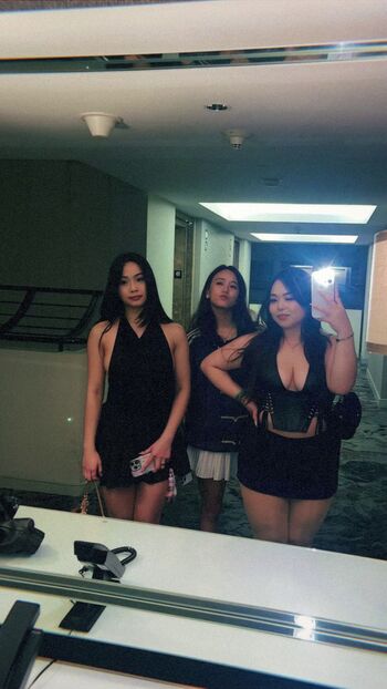 Full leaked Tiffles page private onlyfans photo