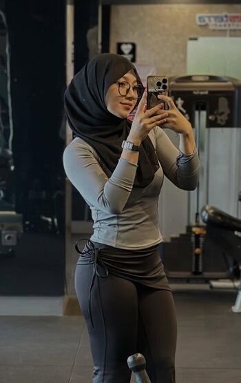 Full leaked Tikom private onlyfans photo