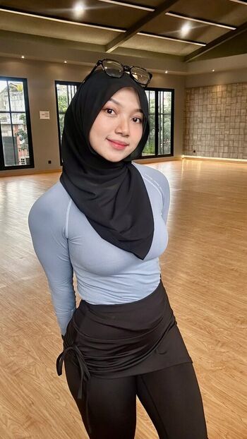 Full leaked Tikom private onlyfans photo