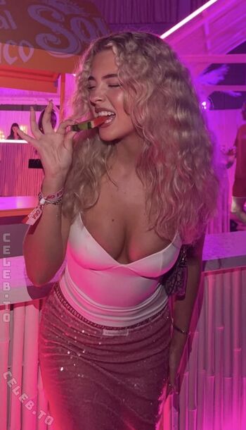 Full leaked Tildekindahl private onlyfans photo