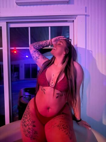 Full leaked Tillyy houstonn private onlyfans photo