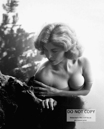 Full leaked Tina louise private onlyfans photo