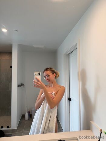 Full leaked Tinabellee private onlyfans photo