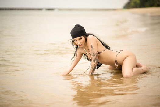 Full leaked Tinaulmeanu private onlyfans photo