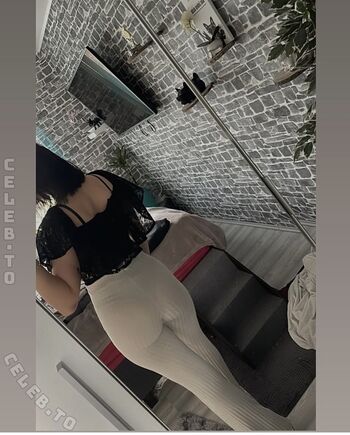 Full leaked Tinelilnumb private onlyfans photo