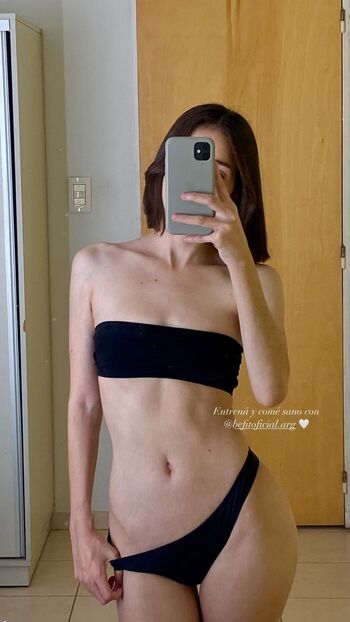 Full leaked Tinglebay private onlyfans photo