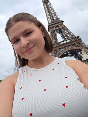 Full leaked Tinni angelll private onlyfans photo