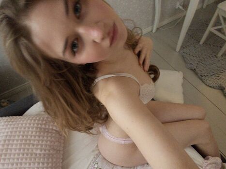 Full leaked Tinsmiu private onlyfans photo