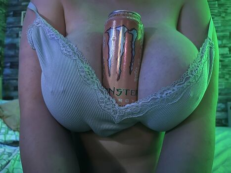 Full leaked Tiny peanuts private onlyfans photo
