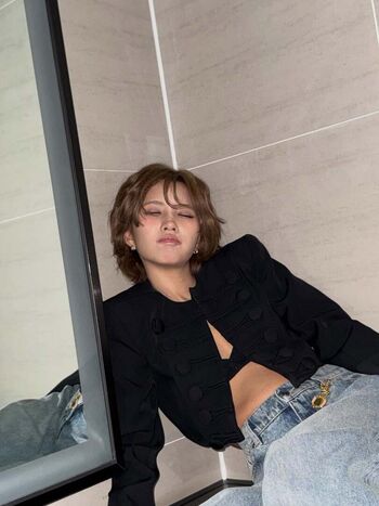 Full leaked Tiny pretty j page private onlyfans photo