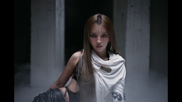 Full leaked Tiny pretty j page private onlyfans photo