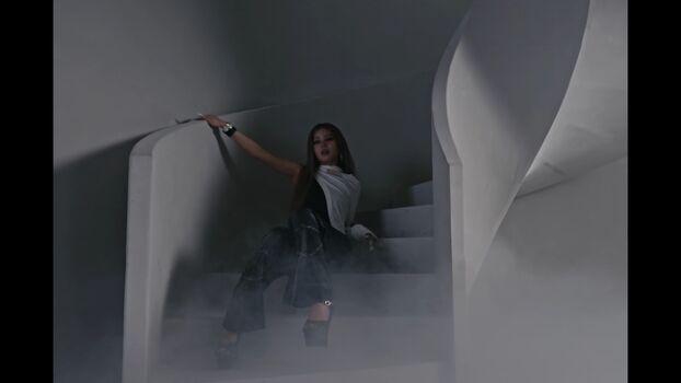 Full leaked Tiny pretty j private onlyfans photo