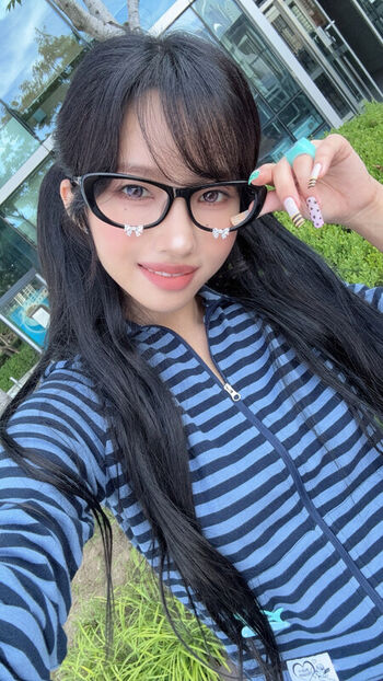 Full leaked Tiny pretty j page private onlyfans photo