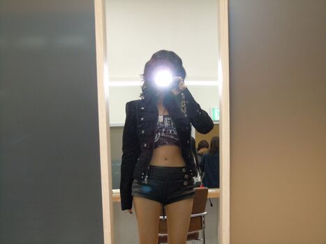 Full leaked Tiny pretty j private onlyfans photo