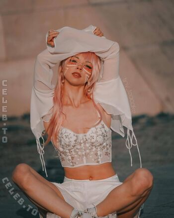 Full leaked Tiny teacake private onlyfans photo