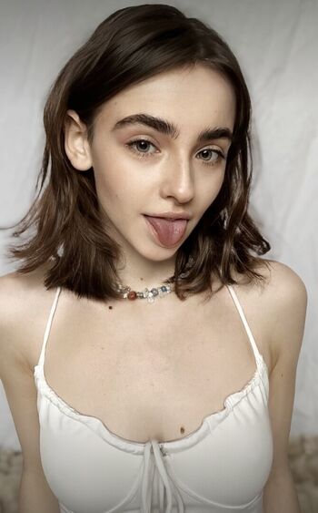 Full leaked Tinycake private onlyfans photo