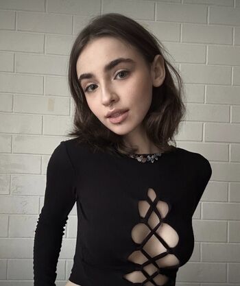 Full leaked Tinycake private onlyfans photo