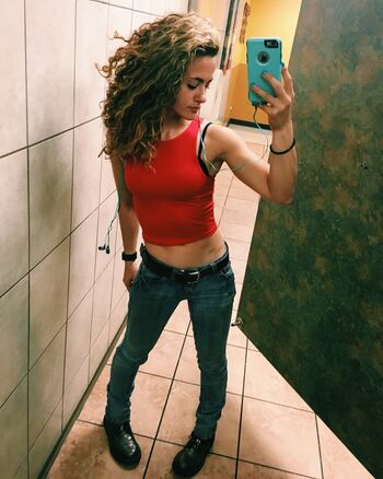 Full leaked Tinygirlbigshow private onlyfans photo