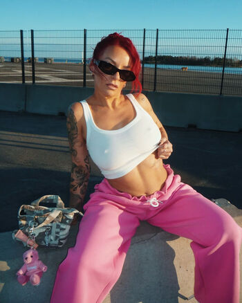 Full leaked Tinzeofficial private onlyfans photo