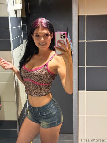 Full leaked Tirzahmoreau private onlyfans photo
