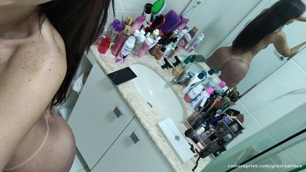 Titia Vida Loka