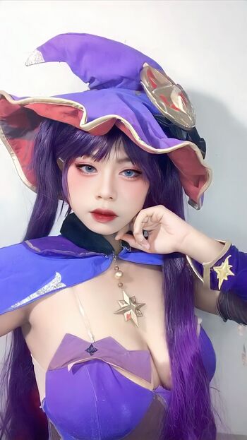 Full leaked Tobeliie private onlyfans photo