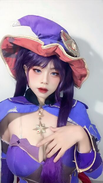 Full leaked Tobeliie private onlyfans photo