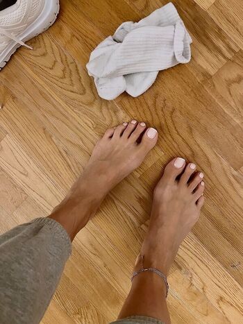 Full leaked Toeswantattention private onlyfans photo