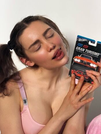 Full leaked Toma zhdanova private onlyfans photo