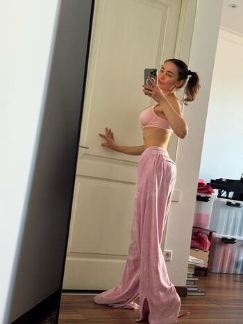 Full leaked Toma zhdanova private onlyfans photo
