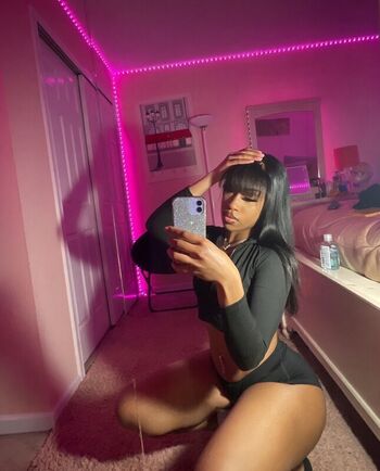 Full leaked Toniannsp private onlyfans photo