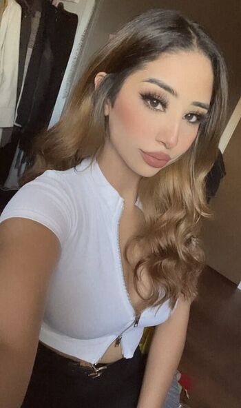 Full leaked Tonitar private onlyfans photo