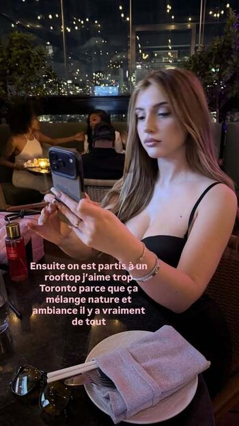 Full leaked Toomuchlucile page private onlyfans photo