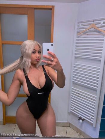 Full leaked Tootatis page private onlyfans photo