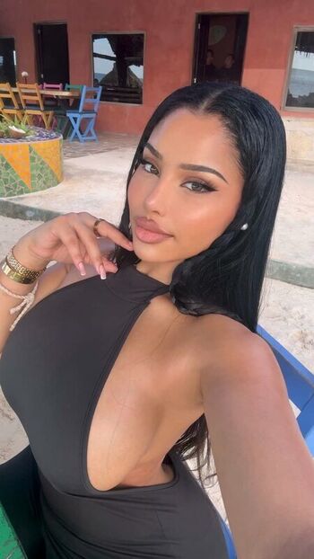 Full leaked Tootatis private onlyfans photo