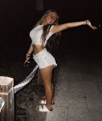 Full leaked Tori niziol private onlyfans photo