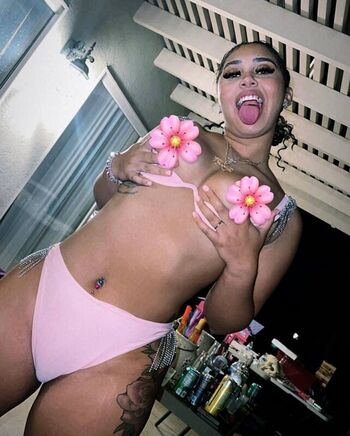 Full leaked Toriannaaa private onlyfans photo