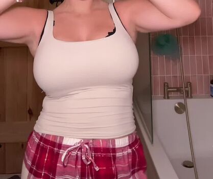 Full leaked Toributlerr private onlyfans photo