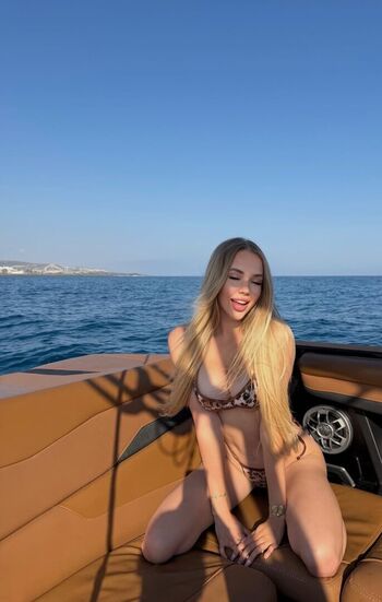 Full leaked Torma eszti private onlyfans photo