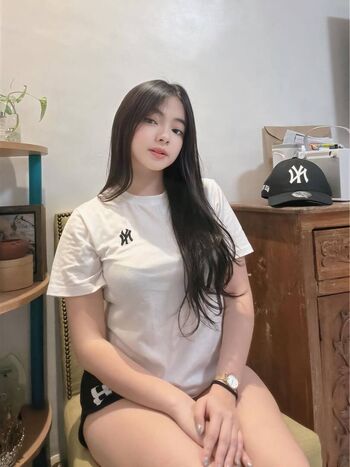 Full leaked Totheunivers private onlyfans photo