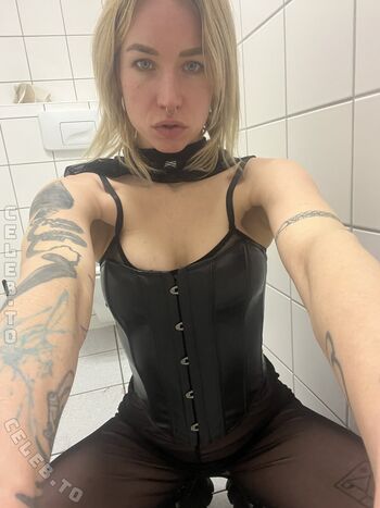 Full leaked Toussik private onlyfans photo