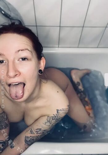 Full leaked Toxictokio private onlyfans photo