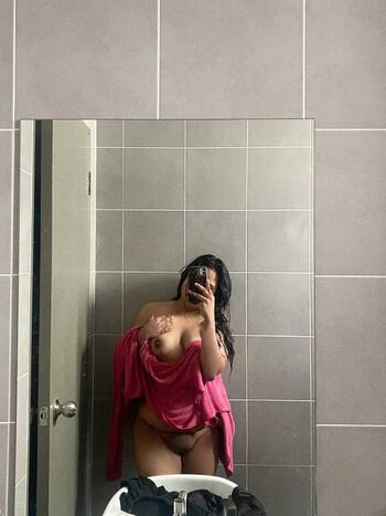 Full leaked Toxiicfaiiry private onlyfans photo