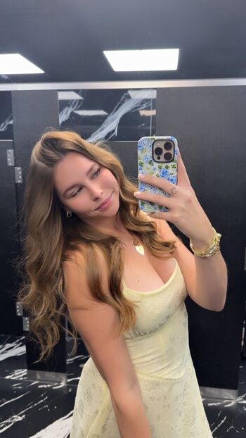 Full leaked Traderjoeslut private onlyfans photo