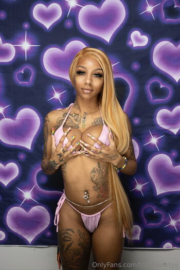 Full leaked Trapsweetyy private onlyfans photo