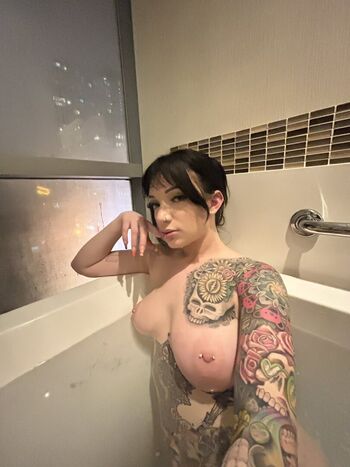 Full leaked Trippirose private onlyfans photo