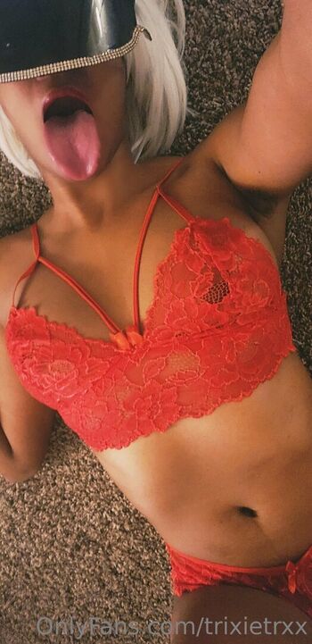 Full leaked Trixietrxx private onlyfans photo