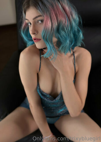 Full leaked Trixy blue page private onlyfans photo